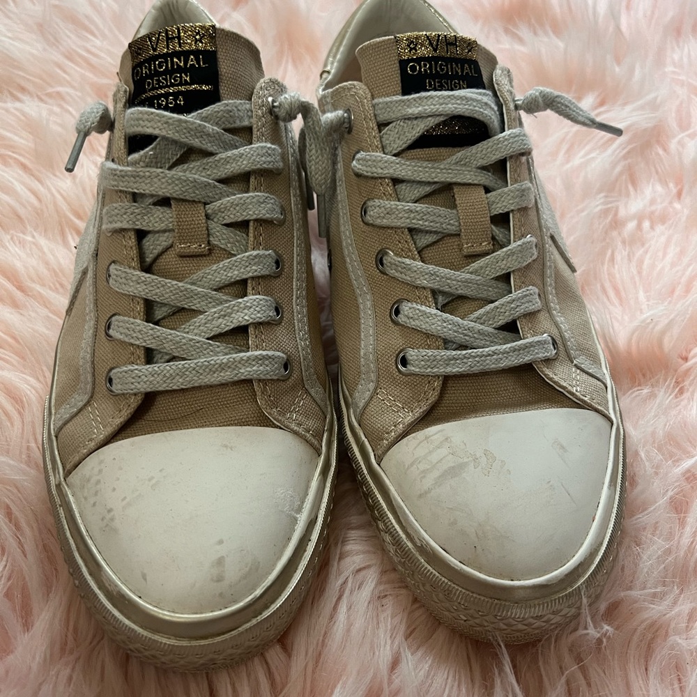Distressed Vintage Havana